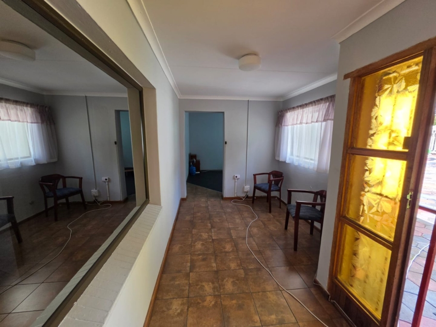 6 Bedroom Property for Sale in Bethlehem Free State